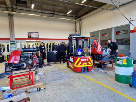 2 Servis agregatov in motornih brizgaln v GZ 8. 4. 2025